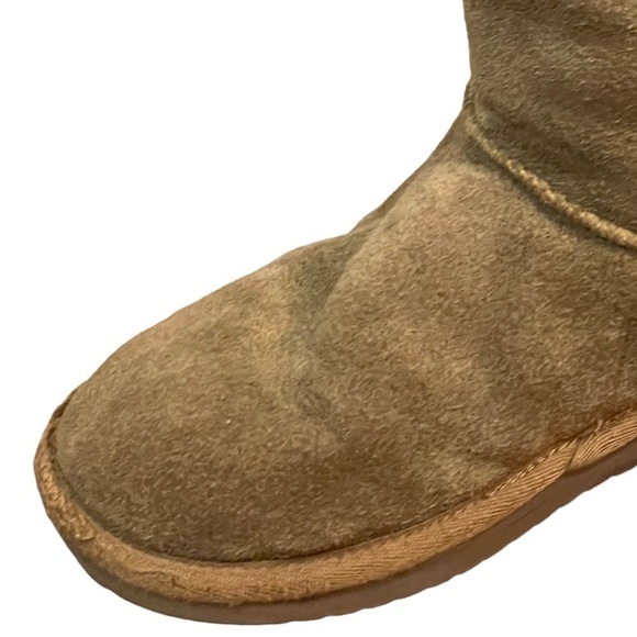 Koolaburra by UGG Brown Mid Calf Suede Boots - Picture 2 of 12